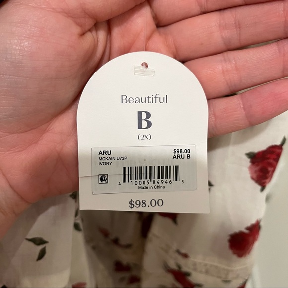 NEW Arula Floral Romper Plus Size C / 3X available NWT - Picture 9 of 12